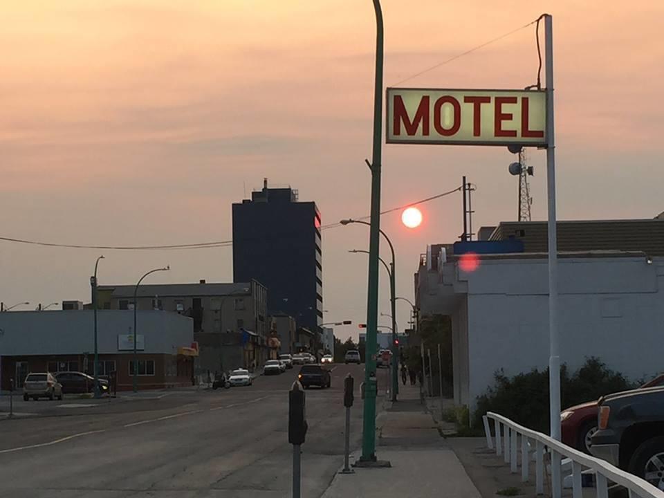Northern Lites Motel Yellowknife Exterior foto