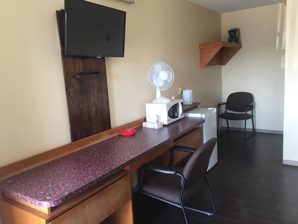 Northern Lites Motel Yellowknife Exterior foto